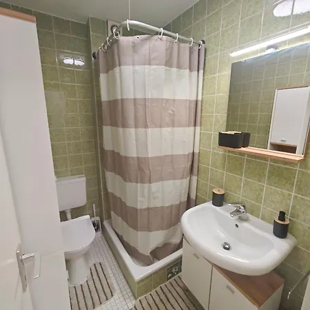 Einzimmerappartment Solln Апартаменты